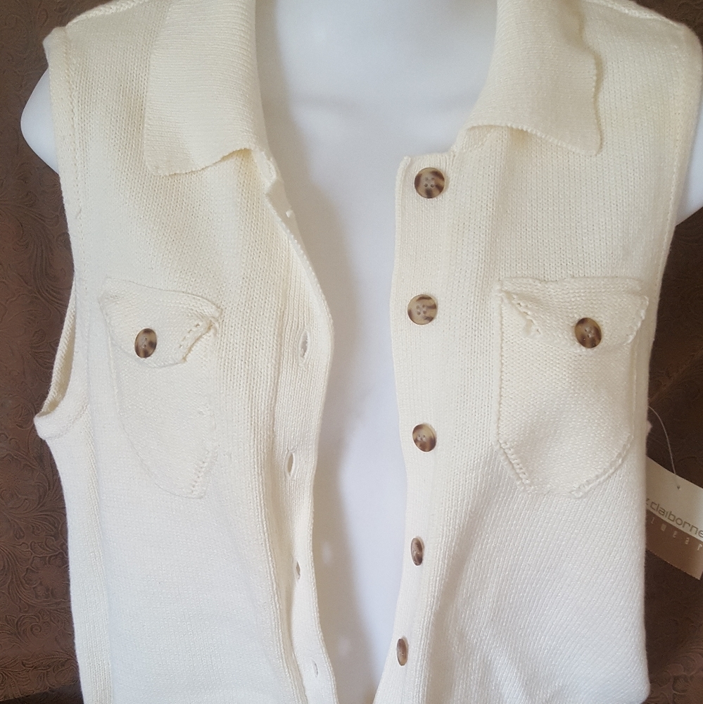 NWT Liz Claiborne sweater size s